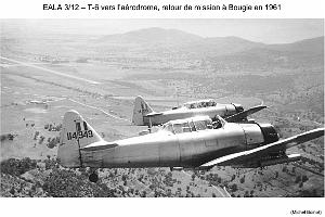 201- ARMEE DE L'AIR EN ALGERIE 1945-1962-49 (35)